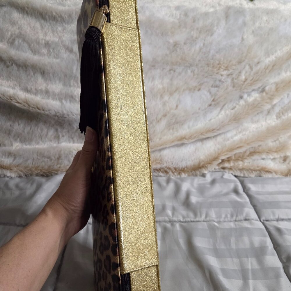 Marc Jacobs Jungle Leopard Print Cosmetic Train Case - Picture 7 of 10